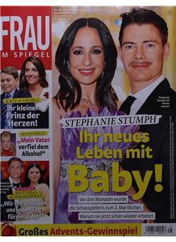 Frau im Spiegel Cover