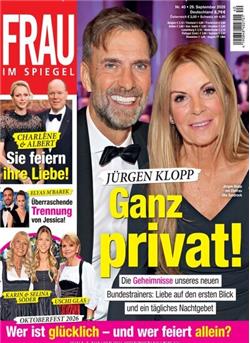 Frau im Spiegel Cover