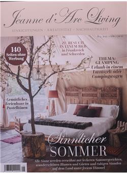 Jeanne d'Arc Living Cover