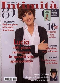 Intimita Cover