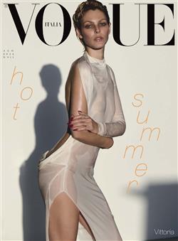 Vogue-Italia-Abo Cover